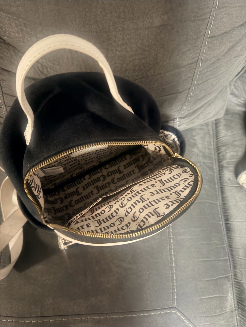 Juicy Couture Black Velvet Mini Backpack with White Trim and Heart Charm - Picture 3 of 3